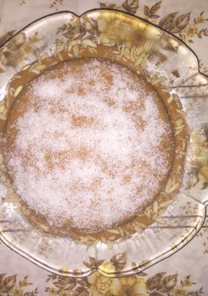 Foto de Bolo de coco 🥥 com cobertura de leite condensado