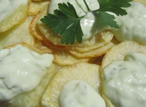 Una foto de Salsa ajonesa thermomix