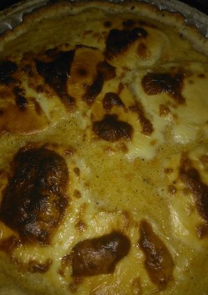 Una foto de Tarta casera de choclo y queso crema
