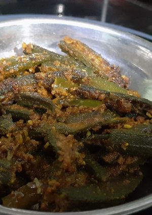 मसाला भिंडी (masala bhindi recipe in Hindi) रेसिपी मुख्य फोटो