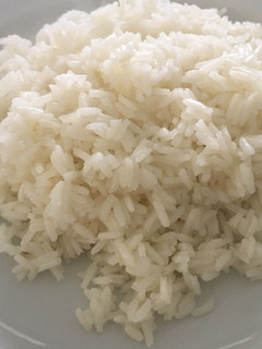 Una foto de Arroz blanco granosito