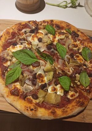 A picture of Robbie's Pizza 🍕.