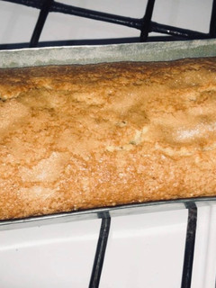 Una foto de Budín de limón fácil🍋