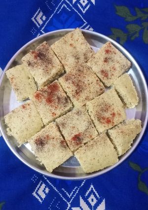 मिक्स दाल-चावल थाली ढ़ोकला रेसिपी मुख्य फोटो