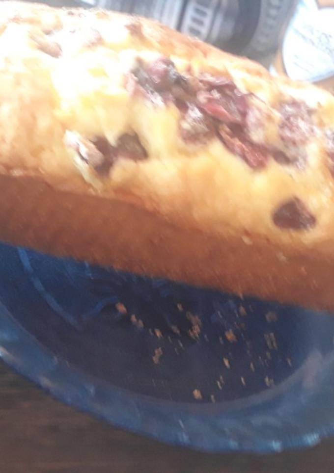 Una foto de Budín con frutillas🍓