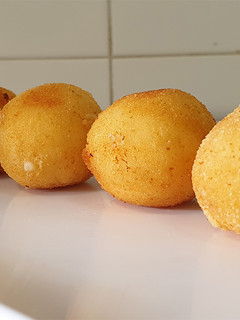 Una foto de Croquetas de queso
