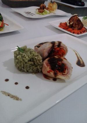 Una foto de Muselina de pollo en salsa de tamarindo