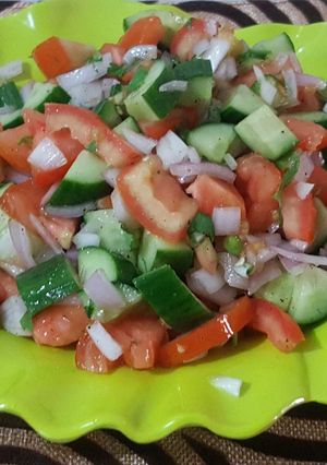 A picture of Kachomar salad.