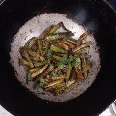 A picture of Spiced Crispy Fried Okra/ Lady Finger/ Bhindi.