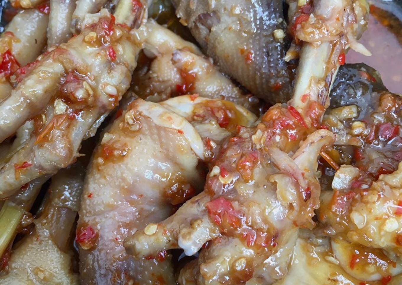 Rica-Rica Ceker Kepala Ayam
