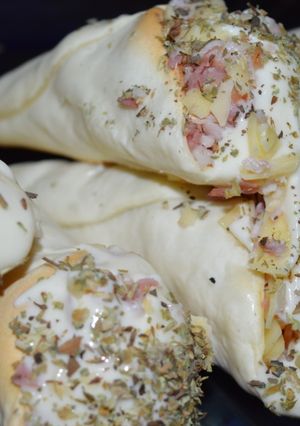 Una foto de Conitos de panceta y queso