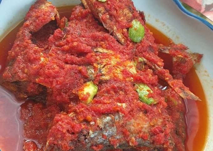 Resep Balado Ikan Kembung Oleh Kelly Sue - Cookpad