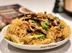 完整版炒米粉 / 家常菜 的食譜成品照片