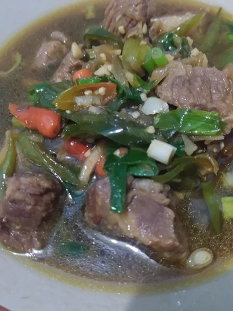 Cara Mudah Menyiapkan Resep Sapi Lada Hitam Cabai Ijo yang Sempurna