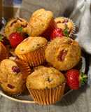 🍓🍓🍓Gluténmentes epres muffin🧁🧁🧁 – cukros karamellréteggel🍭🍬🍓🧁