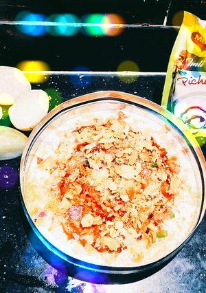 A picture of Aalu Tikki Chat.