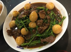 Foto resep Kangkung cah sapi dan telur puyuh