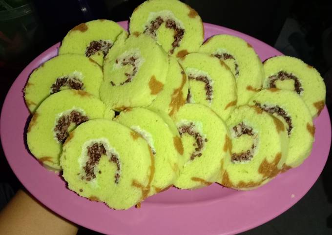 Bolu gulung 2 telur no ribet