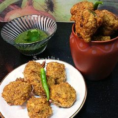 Mix Lentil Fritters /Mix Dal Mangode A picture of Mix Lentil Fritters /Mix Dal Mangode.