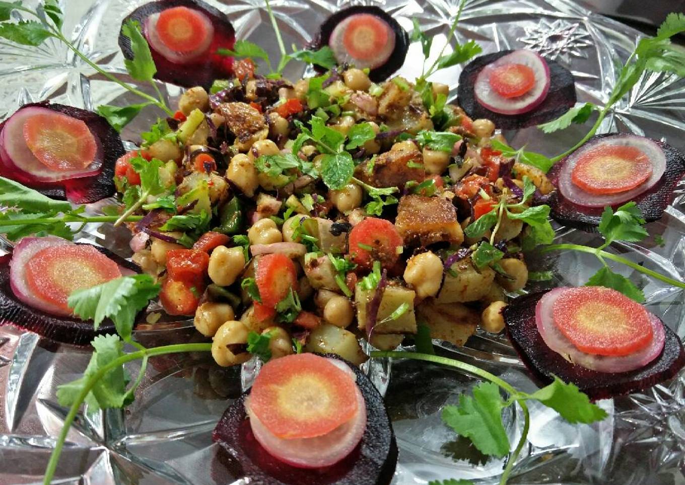 Healthy kabuli chana salad