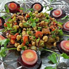 A picture of Healthy kabuli chana salad.