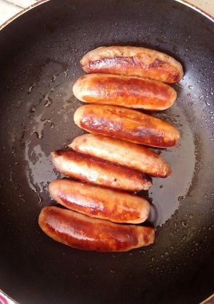 A picture of Pork sausages.