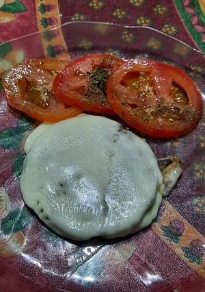 Una foto de Hamburguesa al plato o en sándwich