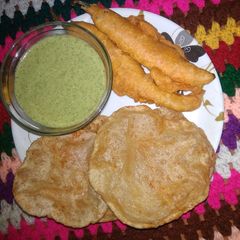 A picture of Poori.