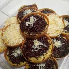 A picture of Martabak Mini (Terbul Mini) resep ce Tintin Rayner.