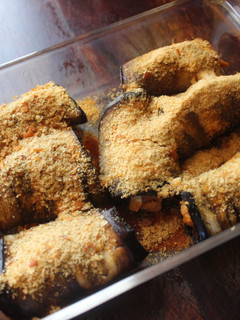 Una foto de Canelones de berenjena rellenos de atún