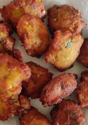 A picture of Corn Fritters (Bhutte ke Pakode).