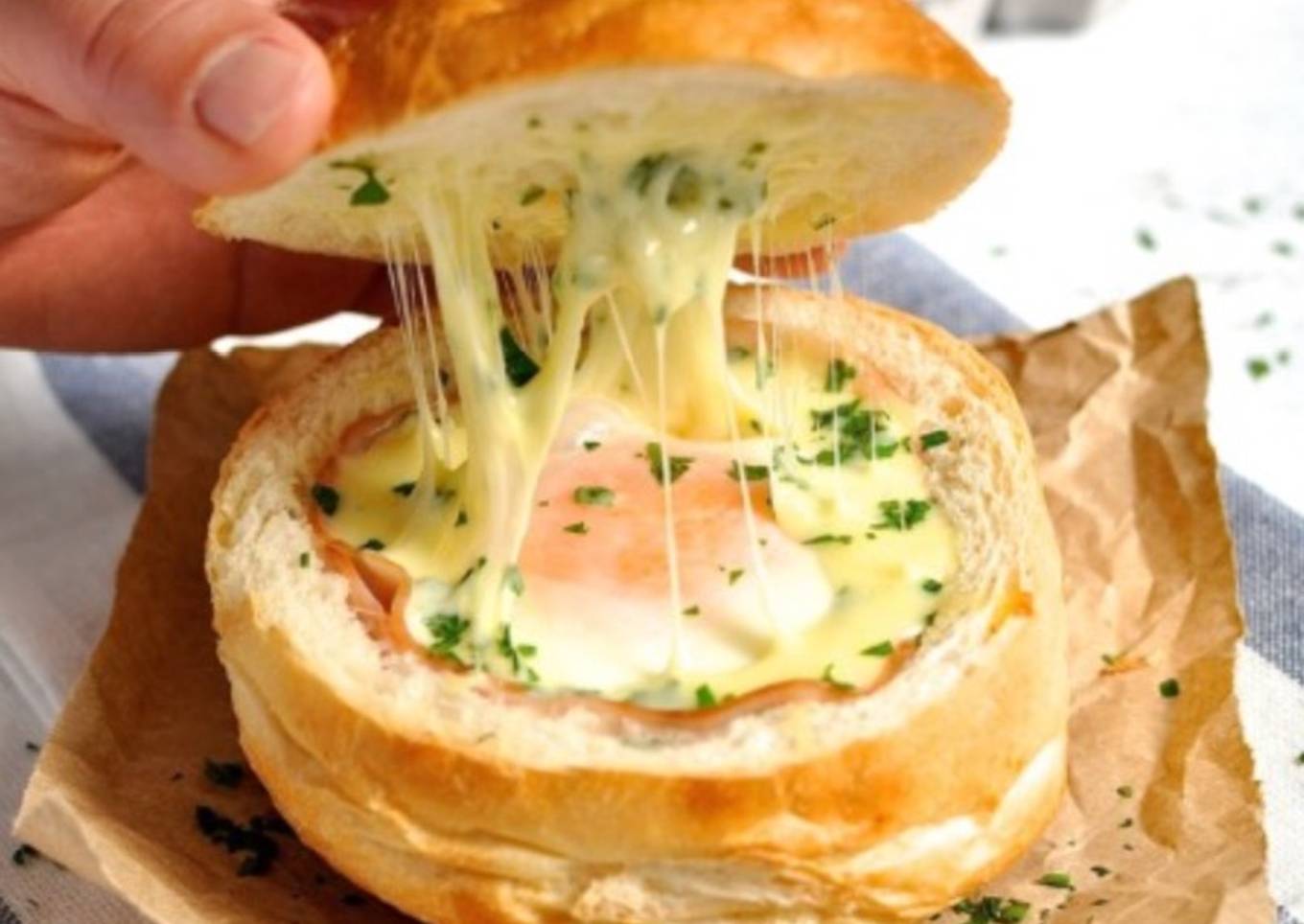 Breakfast bread bowls