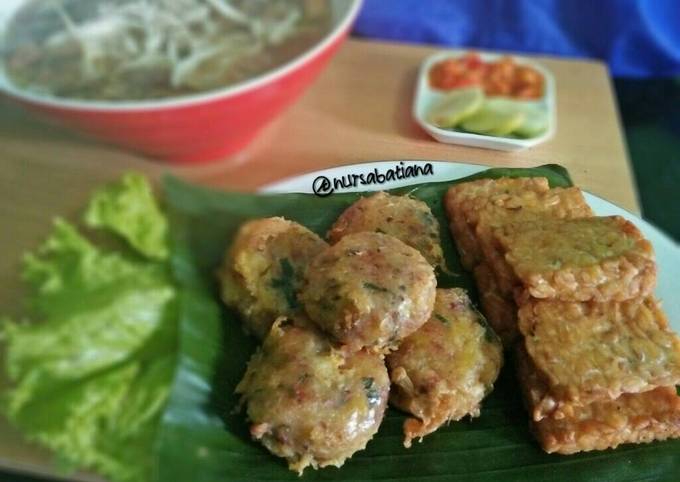 Resep Perkedel Kentang dan Tempe Goreng (teman Tauto) oleh Resep Perkedel Kentang dan Tempe Goreng (teman Tauto) oleh