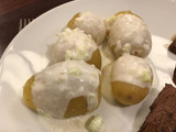 Papas en salsa de yoghurt (Pellkartoffeln o papas a la alemana)