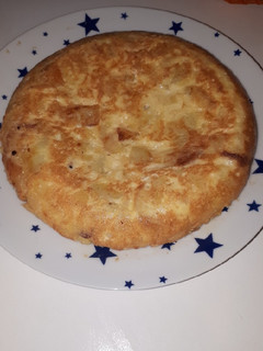 Una foto de Tortilla de patata🥔🥚🧅
