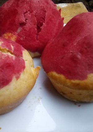 A picture of Mixed muffins.