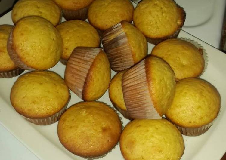 Simple Way to Make Favorite Queen cakes