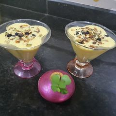 Banana mango smoothie A picture of Banana mango smoothie.