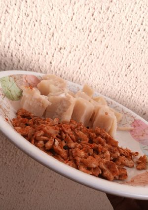 Yam da egg sauce ainihin hoton girkin