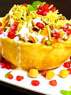 कटोरी चाट (Katori Chaat recipe in hindi) रेसिपी मुख्य फोटो