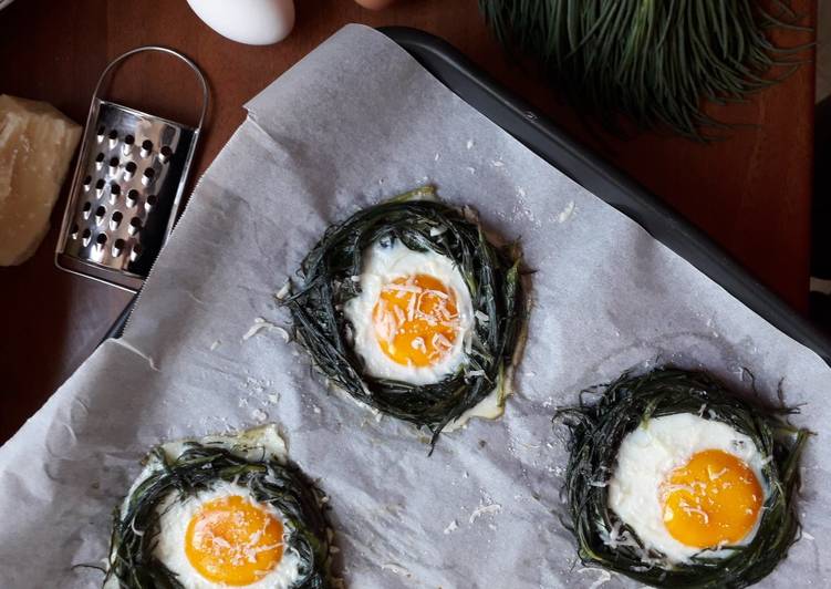 Nidi di agretti e uova