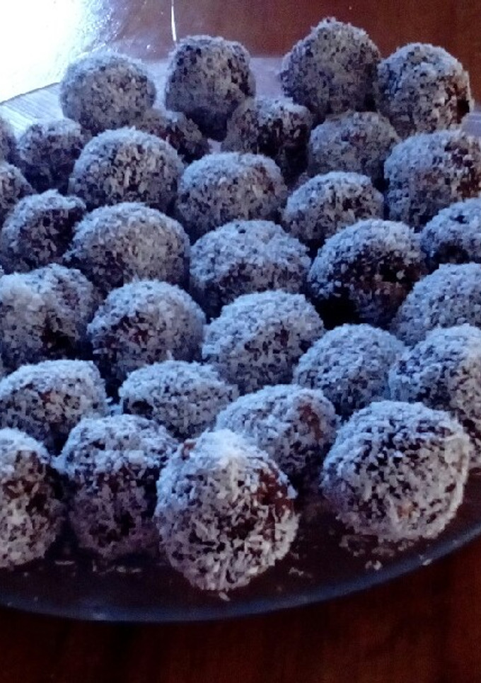 Una foto de Trufas de chocolate y galletas maría 🍪🍫!!!