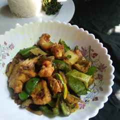 Chettinad fish fry with veggie A picture of Chettinad fish fry with veggie.