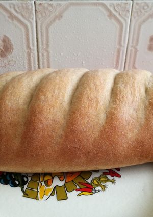 Teljes kiőrlésü kenyér recept fotója