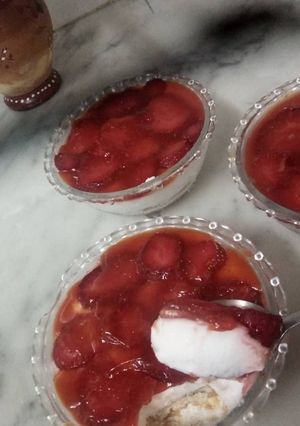 Une photo de Tiramisu a la fraise