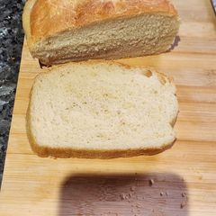 A picture of Homemade Sandwich ("sliced") Bread.