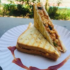 A picture of Pasta Sandwich.