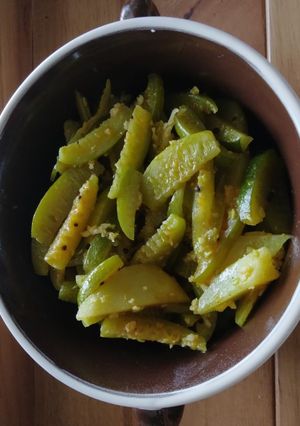 A picture of Ivy gourd or tendli sabji.