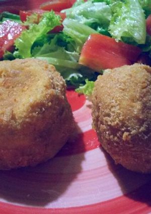 Una foto de Bombas de papas con queso azul