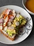 Avocado toast surimi